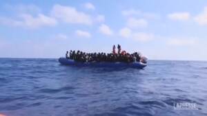 Migranti, Ocean Viking salva 86 persone al largo Libia