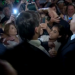 Putin in Daghestan, bagno di folla per il presidente russo