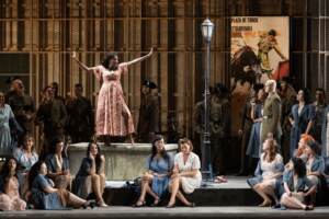 Cagliari, la strepitosa ‘Carmen’ di Bonajuto travolge il Teatro Lirico