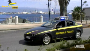 Messina, assunzioni di favore: arrestati un politico e un medico