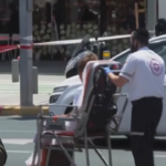 Tel Aviv, auto sulla folla: i soccorsi degli 8 feriti dopo l’attacco
