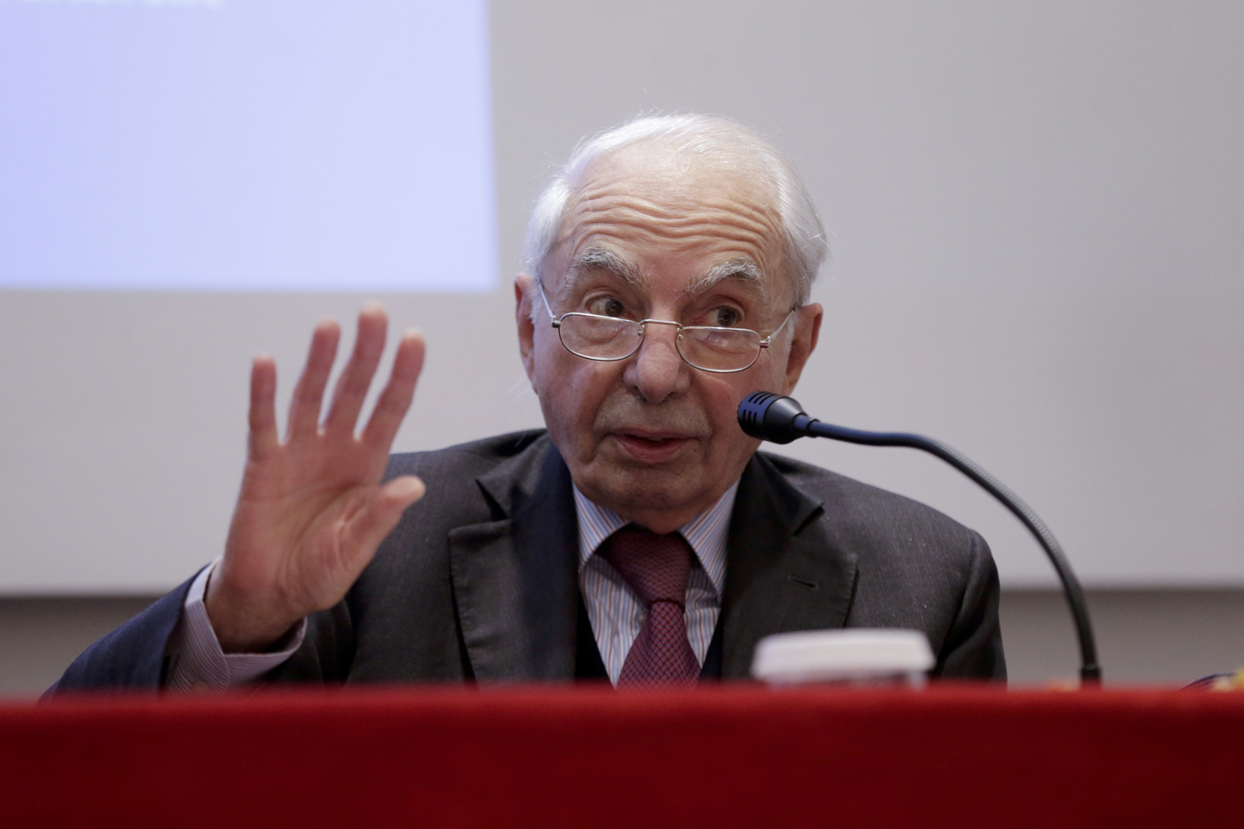 Strage Ustica, Amato: “Mai detto a Macron di chiedere scusa” Strage Ustica, Amato: “Mai detto a Macron di chiedere scusa”