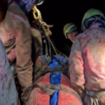 Bergamo, le operazioni di salvataggio della speleologa nella grotta