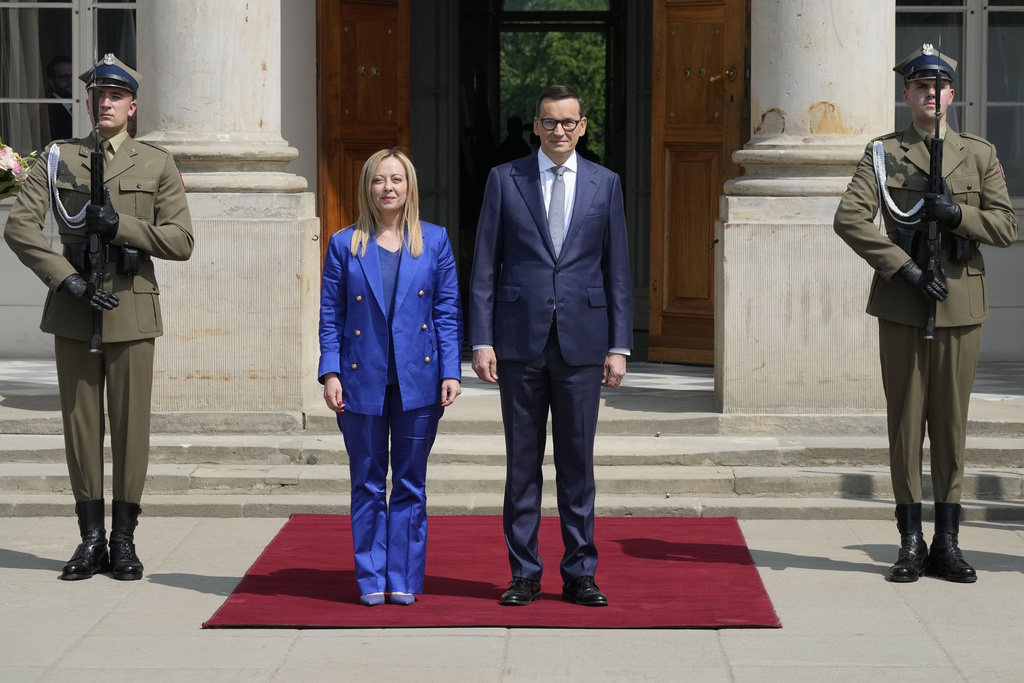 Ue, Meloni in Polonia: “Fermare immigrazione illegale, uniti a sostegno di Kiev”