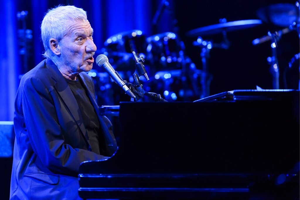 Musica, Paolo Conte live in piazza San Marco a Venezia