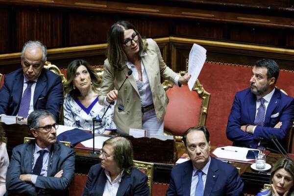 Inchiesta Report, Santanché riferisce in Senato: “Campagna di odio nei miei confronti”