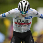 Tour de France, Pogacar vince sesta tappa davanti a Vingegaard