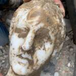 Roma, ritrovata testa di statua in piazza Augusto Imperatore