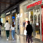 Saldi estivi al via a Milano, ma in centro niente code