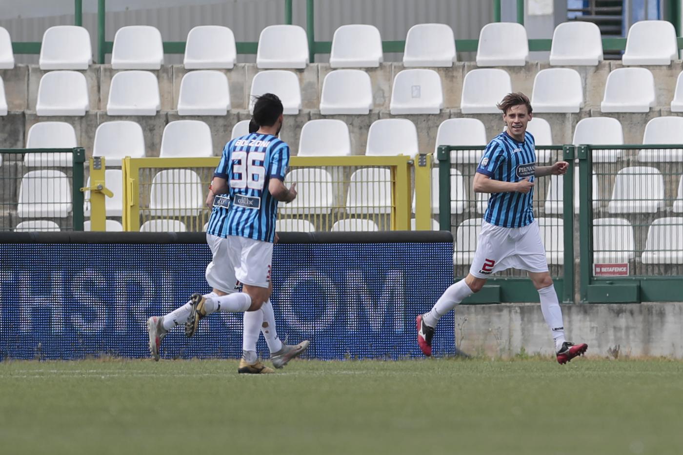 Calcio, Serie B: ammesso il Lecco, non la Reggina