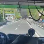 Genova, bus in fiamme in galleria: traffico bloccato in A12