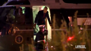 Biden, capo Casa Bianca arriva ad ambasciata Usa a Londra