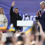 Ucraina, Zelensky: “Fede in Nato diventi fiducia in decisioni che meritiamo”