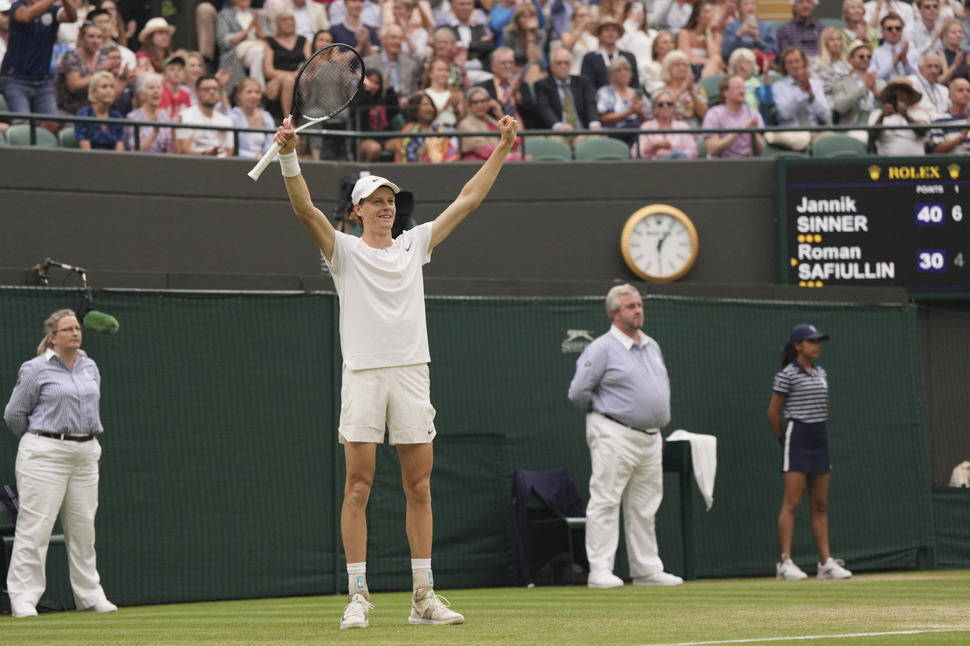Wimbledon, Sinner in semifinale: Safiullin battuto in 4 set