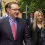 Londra, Kevin Spacey arriva in tribunale per nuova udienza