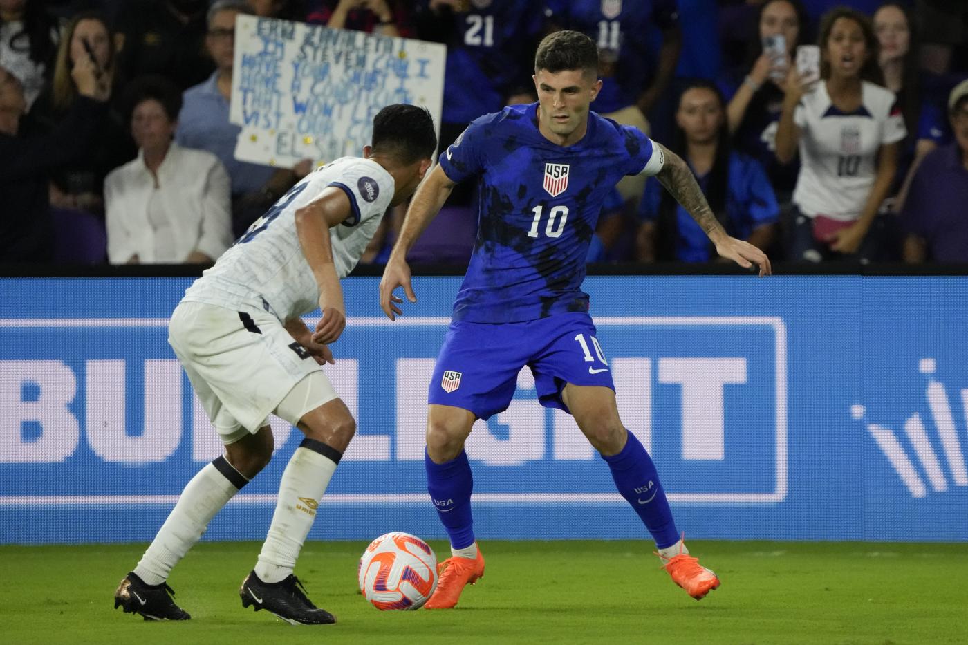 Pulisic sbarca a Milano: “Al Milan per vincere” Pulisic sbarca a Milano: “Al Milan per vincere”