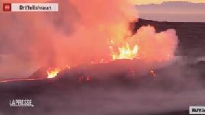 Islanda, vulcano Fagradalsfjall continua a eruttare