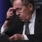 Ucraina, Lavrov: “F-16 a Kiev saranno considerati minaccia nucleare”