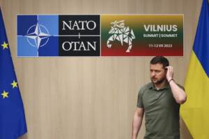 Incontro tra Zelensky e Scholz al Summit NATO di Vilnius