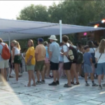 Grecia, all’Acropoli lunghe code di turisti nonostante il grande caldo
