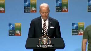 Vertice Nato, gaffe di Biden: chiama Zelensky “Vladimir”