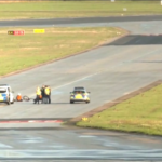 Germania, attivisti clima bloccano l’aeroporto di Amburgo
