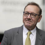 Londra, Kevin Spacey al processo per violenza sessuale: “Io innocente”