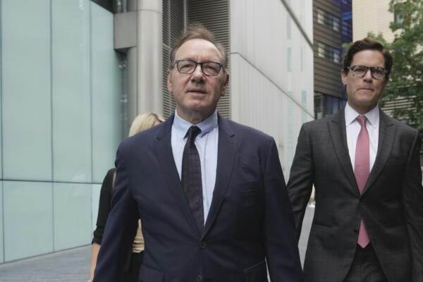 Kevin Spacey arriva al Southwark Crown Court di Londra