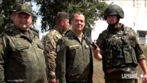 Russia, Medvedev visita il poligono nucleare di Tockoe