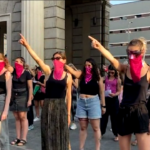 La Russa jr, flash mob di Non Una di Meno a Milano