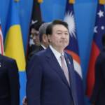 Ucraina, il presidente della Sud Corea in visita a sorpresa a Kiev