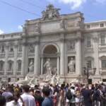 Roma, il caldo non ferma l’arrivo dei turisti