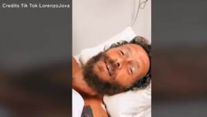 Jovanotti, incidente in bici a Santo Domingo: fratture a spalla e femore