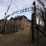 Memoriale Auschwitz, su Twitter persi oltre 19mila follower in 6 mesi