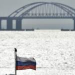 Ucraina, in Crimea colpito deposito munizioni: stop a treni e residenti evacuati