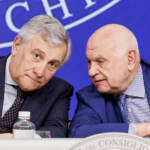 Giustizia, Tajani: “Concorso esterno? Non c’è urgenza. Priorità è separazione delle carriere”