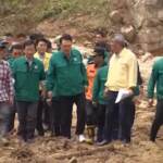 Corea del Sud, il presidente Yoon visita le zone colpite dalle frane