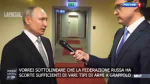 Ucraina, Putin: “Se usate contro di noi utilizzeremo armi a grappolo”