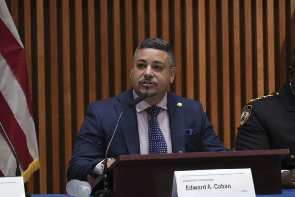 Usa, New York primo capo della polizia ‘latino’ in 177 annni di storia