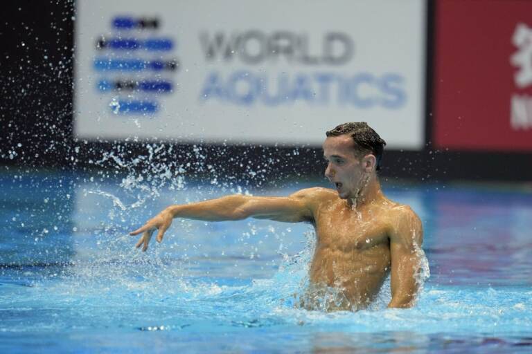 Mondiali nuoto 2023, le foto più spettacolari delle competizioni