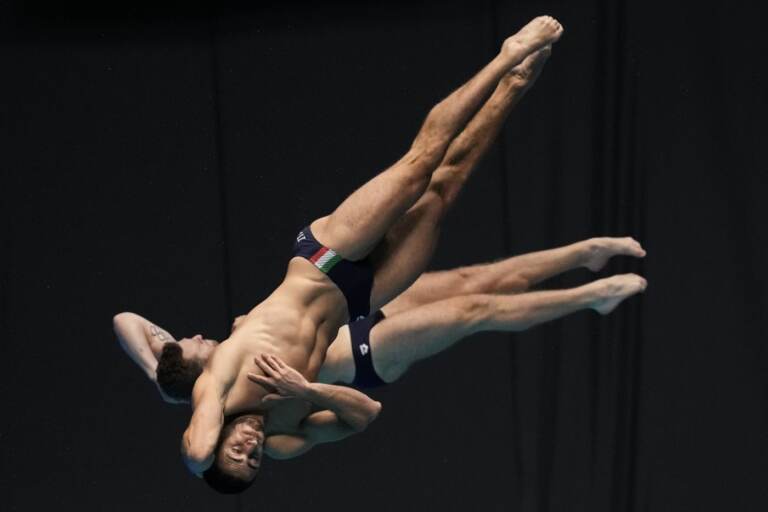 Mondiali nuoto 2023, le foto più spettacolari delle competizioni