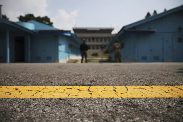 Corea del Nord, cittadino Usa attraversa confine: fermato soldato