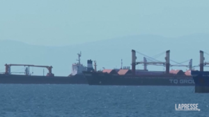 Grano ucraino, a Istanbul l’ultima nave autorizzata a transitare nel Mar Nero
