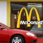 Regno Unito, Bbc: “Nei McDonald’s frequenti molestie a dipendenti”