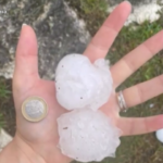 Maltempo in Veneto, chicchi di grandine da 10 centimetri