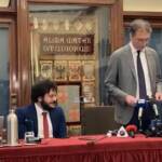 Zaki, consegnata pergamena di laurea a Patrick