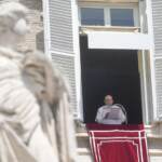 Quirinale, Papa: “Un pensiero per Giorgio Napolitano”
