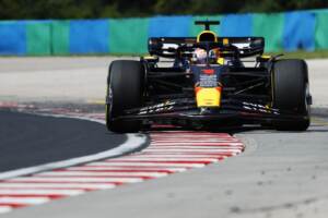 F1, Gp Ungheria: trionfa Verstappen, ancora male le Ferrari