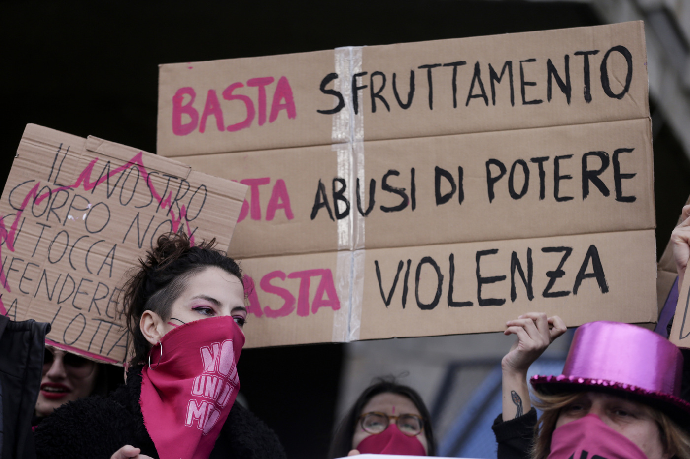 Violenza donne, poche denunce e tante donne accolte nei centri