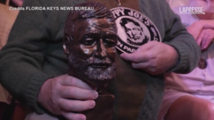 Usa, premiato il sosia perfetto di Ernest Hemingway